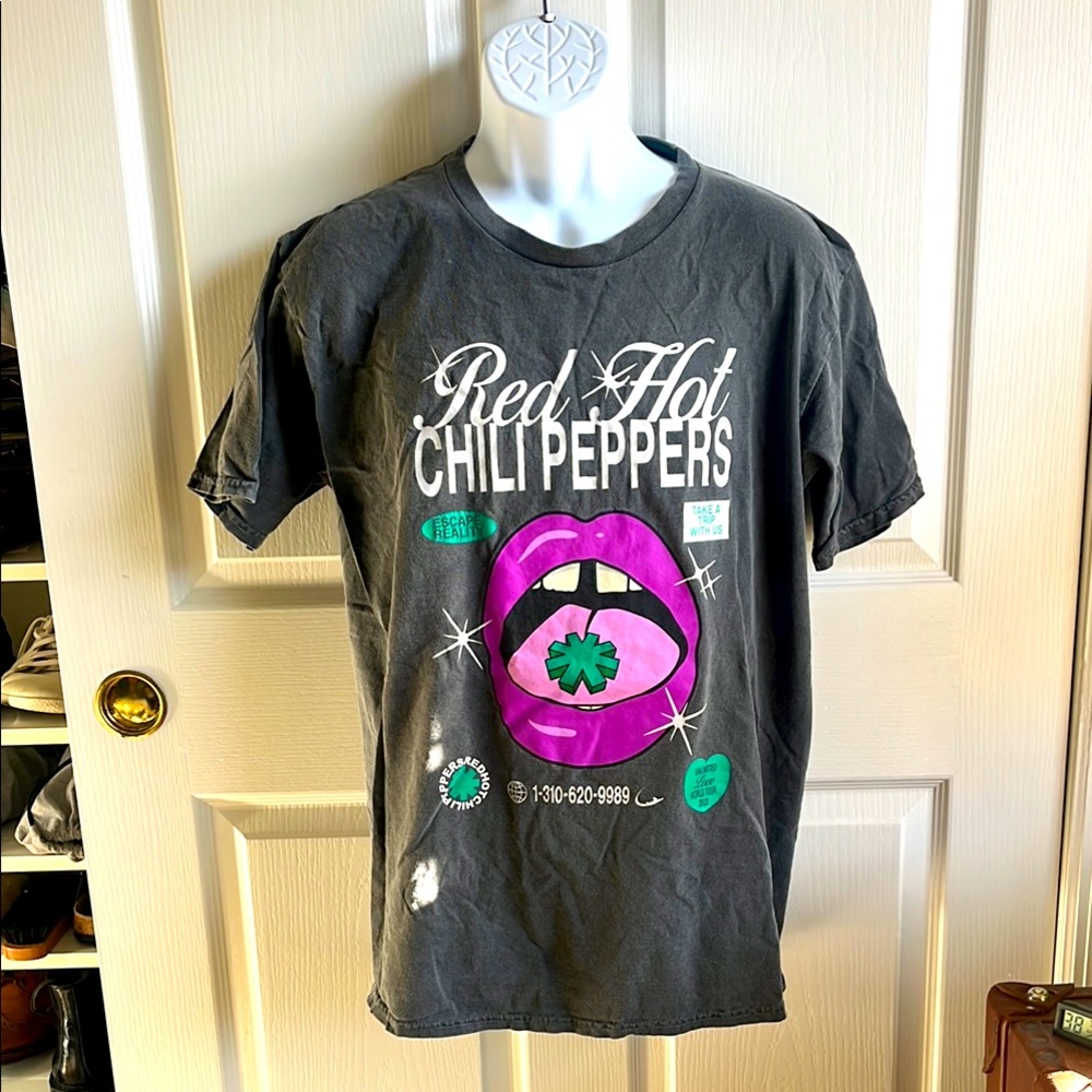 Red Hot Chili Peppers 🌶️ “Tippa My Tongue” Shirt